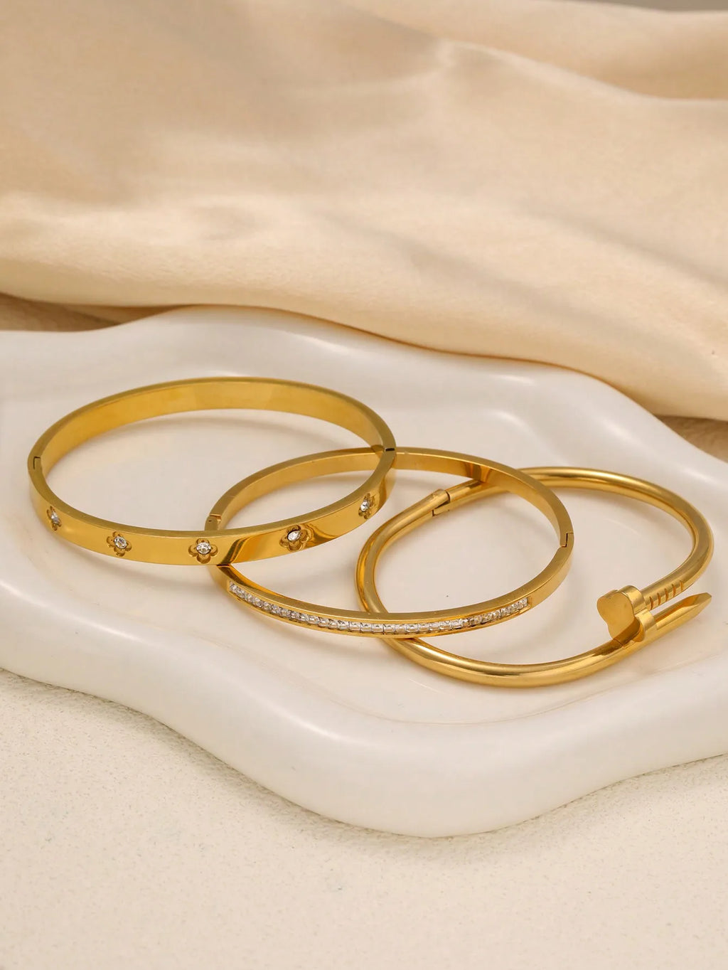 Bracelet empilable en acier inoxydable pour femme, zircone scintillante, élégant, cadeau à un ami, convient à un usage quotidien, 3 pièces
