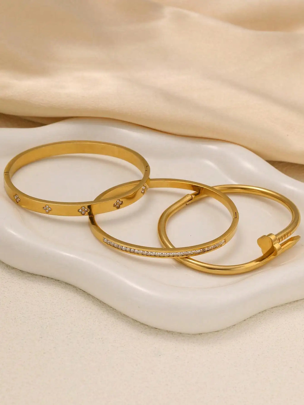 Bracelet empilable en acier inoxydable pour femme, zircone scintillante, élégant, cadeau à un ami, convient à un usage quotidien, 3 pièces