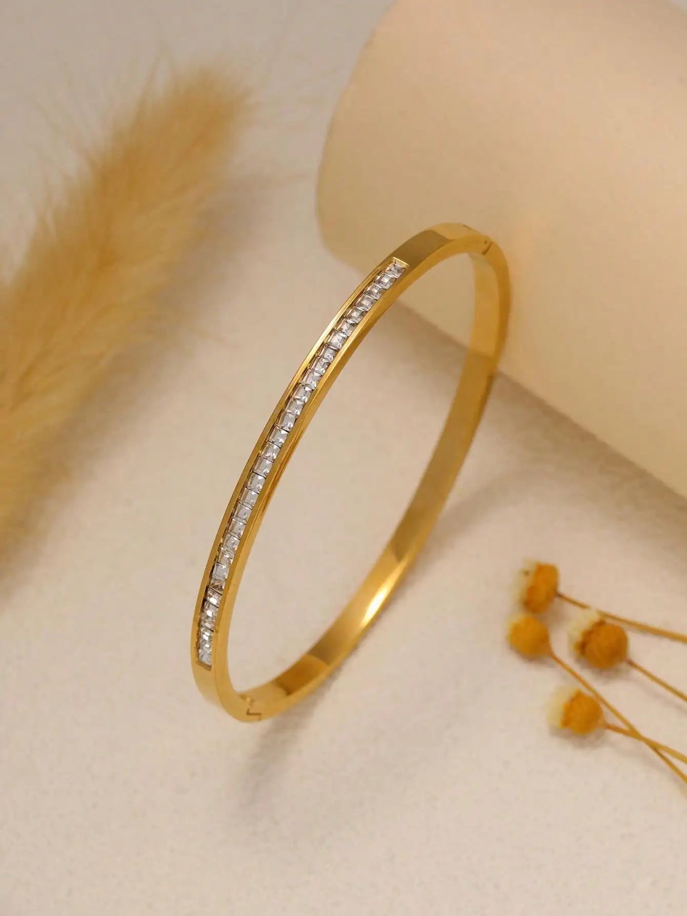 Bracelet empilable en acier inoxydable pour femme, zircone scintillante, élégant, cadeau à un ami, convient à un usage quotidien, 3 pièces
