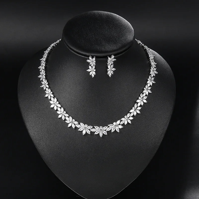 Korean Fashion Zirconia Jewelry Set Bridal Wedding Elegant Luxury Flower Diamond Dangle Earrings Choker Necklace Banquet Sets
