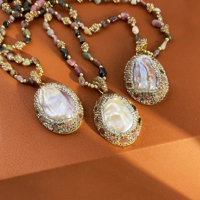 Ensemble de bijoux en perles d'eau douce, nouveau Design, strass et pierres précieuses brutes, grandes perles d'eau douce, collier et boucles d'oreilles, en forme d'écorce