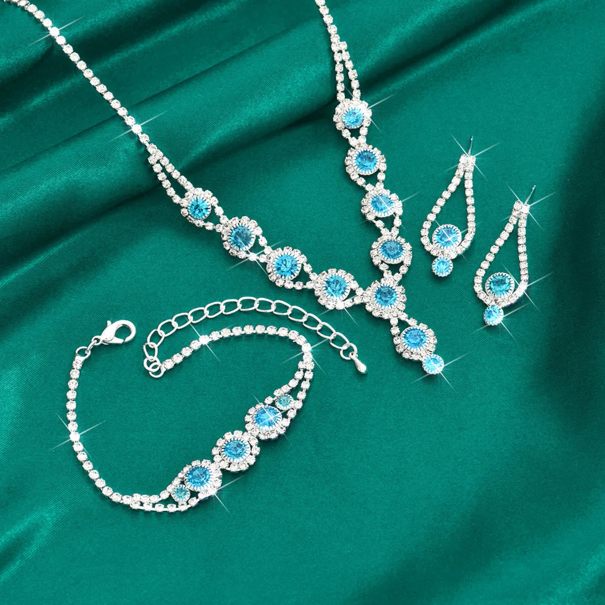 KMVEXO-Ensemble de bijoux en biscuits brillants pour femmes, collier, boucles d'oreilles, bracelet, patients de mariage, tour de cou en cristal, accessoires de banquet